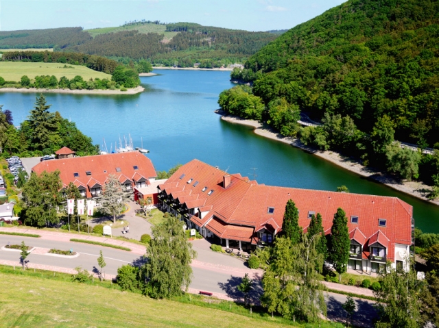 Deutsche-Politik-News.de | Herrlich fr einen erholsamen und abwechslungsreichen Urlaub: Das Gbel´s Seehotel Diemelsee