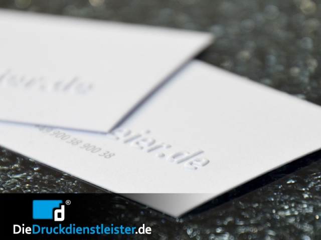 News - Central: DieDruckdienstleister.de exklusiv mit Blindprgung fr Visitenkarten und Briefbgen auf Designer-Papier PlanoArt