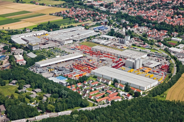 Deutsche-Politik-News.de | Firmenzentrale, Entwicklung und Produktion der weltweit agierenden PERI Gruppe sind in Weißenhorn sdlich von Ulm angesiedelt.